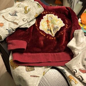 Harry Potter themed baby 4 pc set. 18 months.